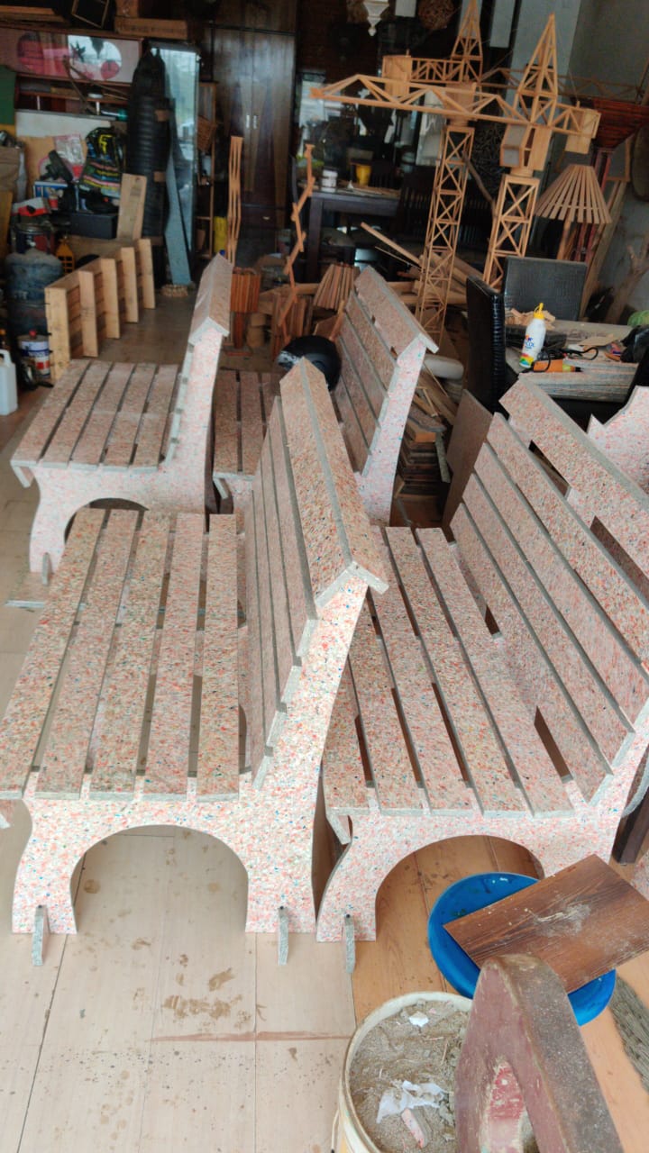Waste Recycled Products – ECO-BOARD BENCHES